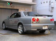NISSAN SKYLINE 1998