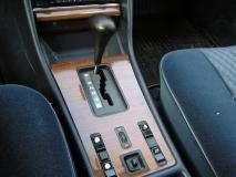 MERCEDES BENZ S-CLASSE 1983