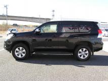 TOYOTA LAND CRUISER PRADO 2013