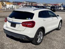 MERCEDES BENZ GLA 2016