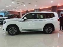 TOYOTA LANDCRUISER 300 2022