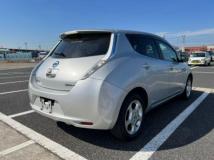 NISSAN LEAF 2011