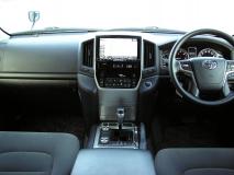 TOYOTA LAND CRUISER 2016