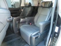 TOYOTA VELLFIRE 2019