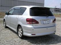 TOYOTA IPSUM 2002