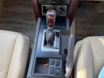 TOYOTA LAND CRUISER PRADO 2016
