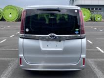 TOYOTA NOAH 2019