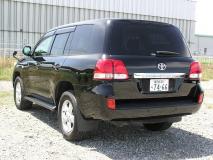 TOYOTA LAND CRUISER 2011