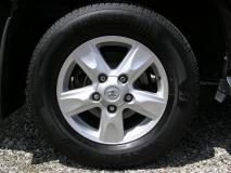 TOYOTA LAND CRUISER 2011