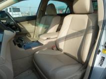 TOYOTA CROWN HYBRID 2011