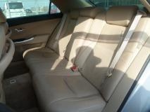 TOYOTA CROWN HYBRID 2011