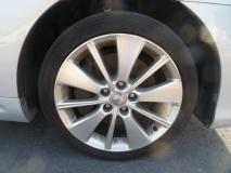 TOYOTA CROWN HYBRID 2011