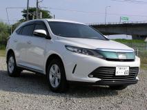 TOYOTA HARRIER 2017
