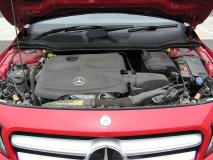 MERCEDES BENZ GLA 2016