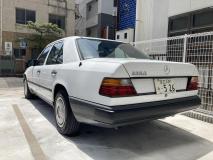 MERCEDES BENZ Medium Class 1987