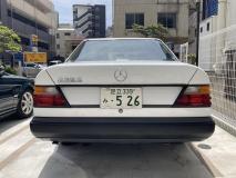 MERCEDES BENZ Medium Class 1987