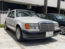 MERCEDES BENZ Medium Class 1987