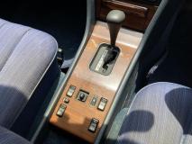 MERCEDES BENZ Medium Class 1987