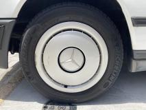MERCEDES BENZ Medium Class 1987