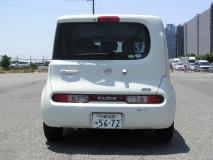 NISSAN CUBE 2010