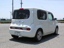 NISSAN CUBE 2010