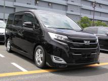 TOYOTA NOAH 2019