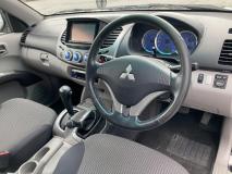 MITSUBISHI TRITON 2009