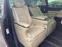 TOYOTA ALPHARD HYBRID 2018