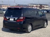 TOYOTA ALPHARD 2008