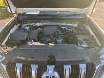 TOYOTA LAND CRUISER PRADO 2017