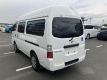 NISSAN CARAVAN 2011