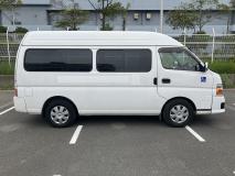 NISSAN CARAVAN 2011