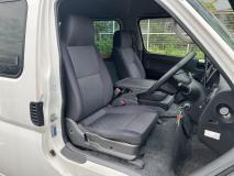 NISSAN CARAVAN 2011