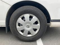 NISSAN CARAVAN 2011