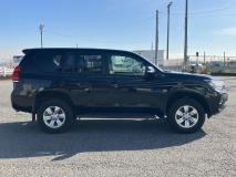 TOYOTA LAND CRUISER PRADO 2018