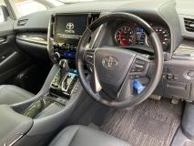TOYOTA ALPHARD 2021