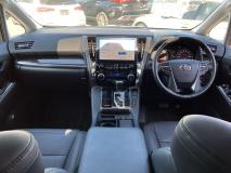 TOYOTA ALPHARD 2021