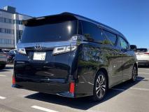 TOYOTA VELLFIRE 2020