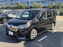 Honda Step WGN Spada