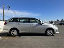 TOYOTA COROLLA FIELDER 2017