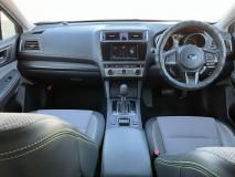 SUBARU OUTBACK 2017