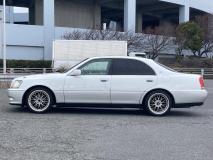TOYOTA CROWN MAJESTA 1999