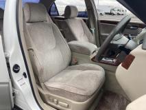 TOYOTA CROWN MAJESTA 1999