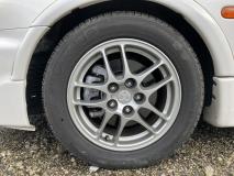 MITSUBISHI LEGNUM 2002