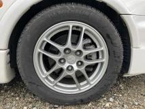 MITSUBISHI LEGNUM 2002