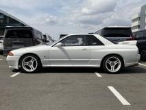 NISSAN SKYLINE GT-R 1989