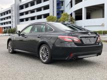 TOYOTA CROWN HYBRID 2018