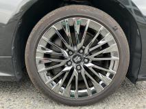 TOYOTA CROWN HYBRID 2018