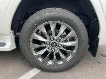 TOYOTA LAND CRUISER 2023