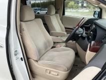 TOYOTA VELLFIRE 2009